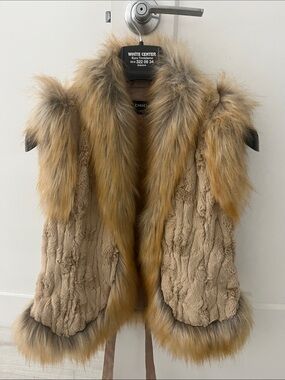 bebe Tan Faux Fur Trimmed Plush Vest